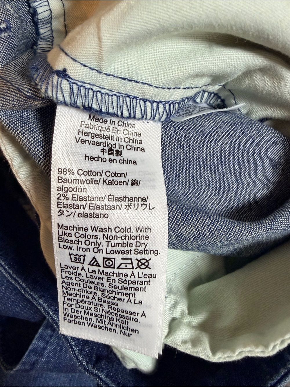 J. Crew Pleated Jean Short Drapey Denim Size 31 Preppy Nautcial High Rise - Picture 8 of 9